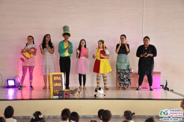 Leia mais sobre o artigo Apresentação do musical: Emília e a Pílula Falante na Educação Infantil em homenagem ao Dia Nacional do Livro Infantil.
